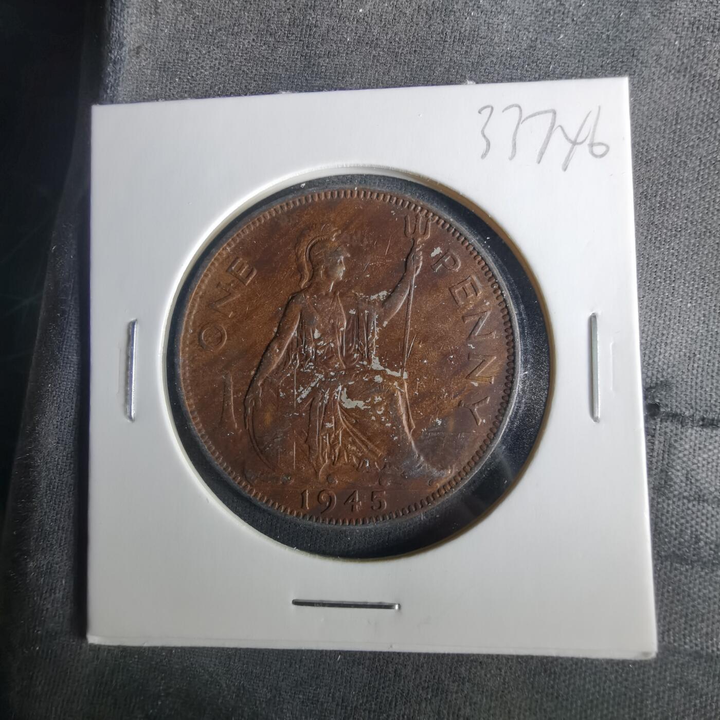 沼泽如烟--第1033场 英国1945年1便士