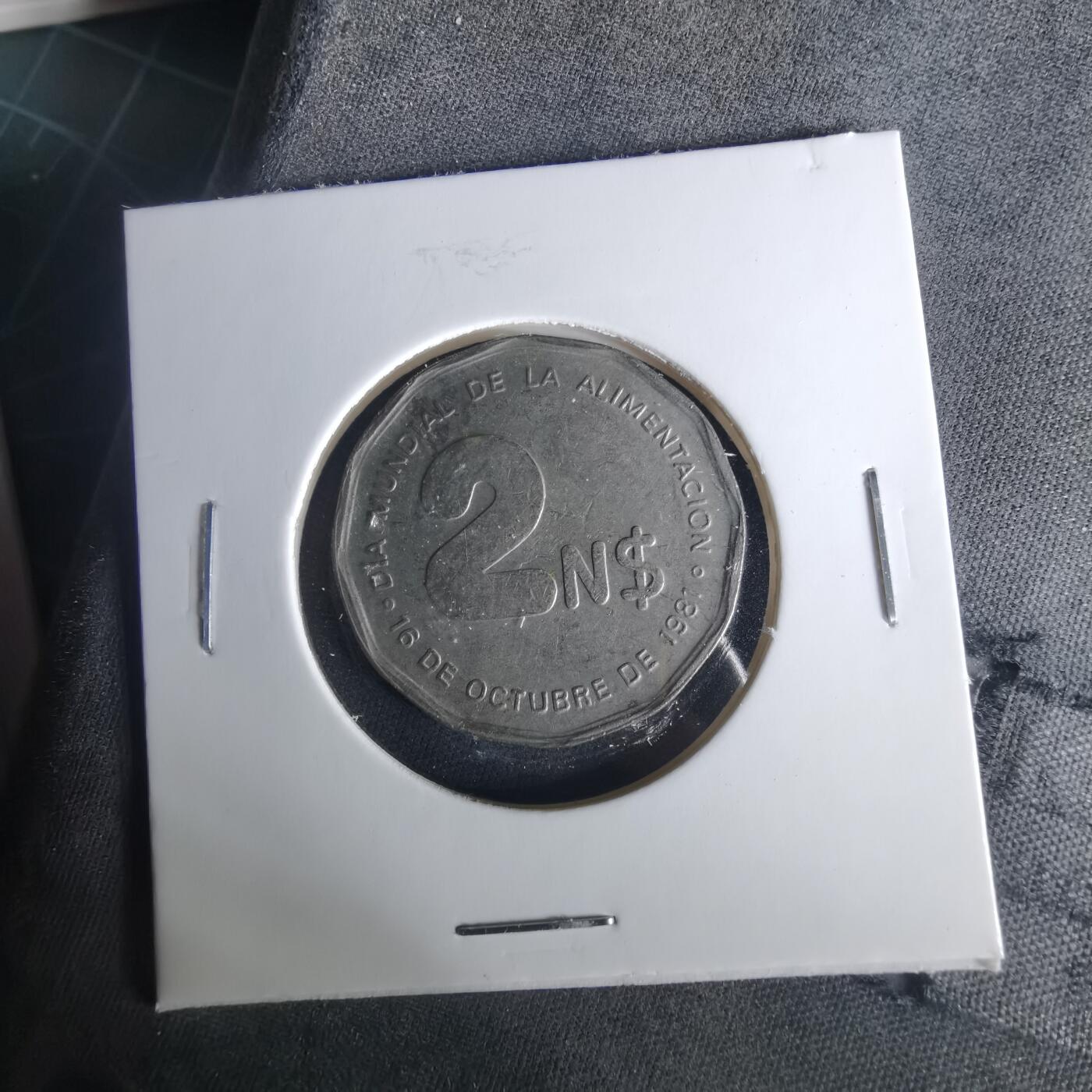 沼泽如烟--第1033场 乌拉圭1981年2比索