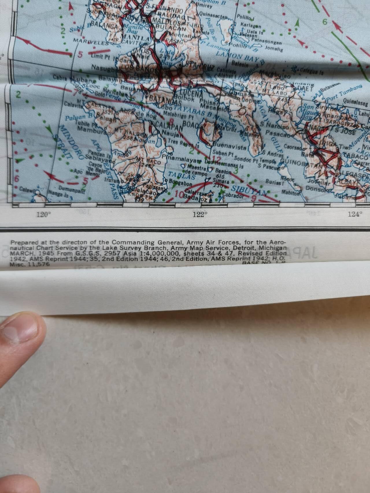 老王徽章第188期 美国二战陆军航空兵逃生图 正面为日本与中国南海 背面为中国东海 大型尺寸约1.2米×1.2米