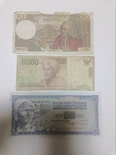 【20260324】非全新纸币和硬币第349场 - 外国3张纸币，有裂缝