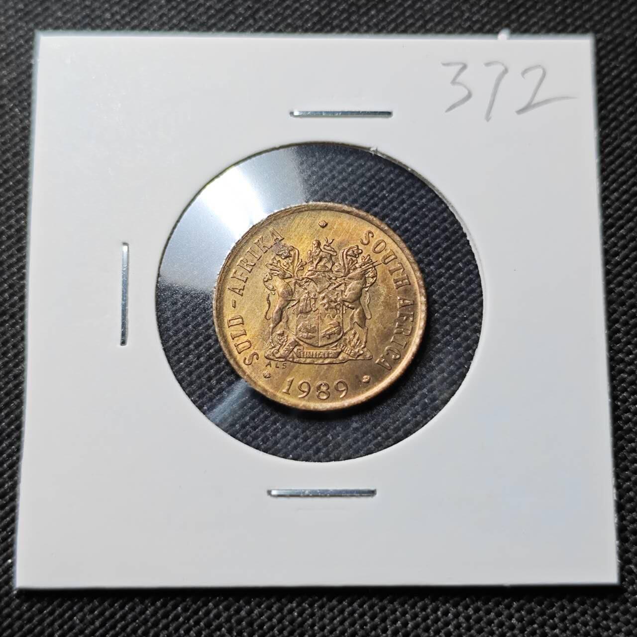 KK钱币收藏小铺   套币专场 2月预留时间 周末发货  1989南非1分铜币 好品