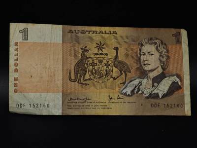  【淘币小摊】限时拍第八百八十四拍   纸币场    每周一统一发货 - 澳大利亚1元纸币【有折】