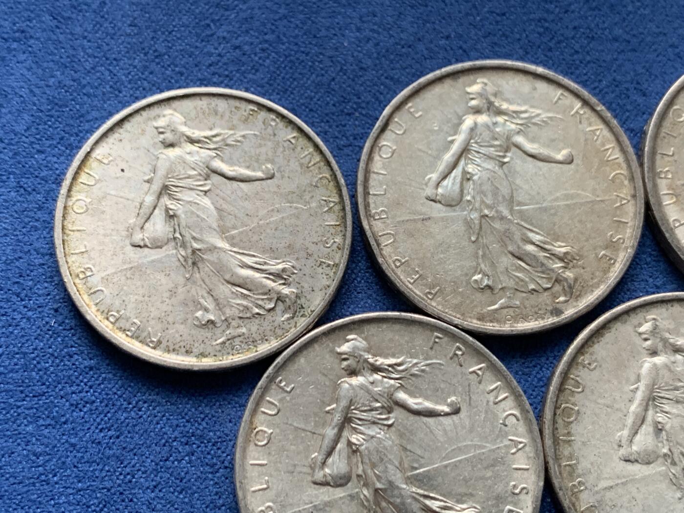 《竞宝斋》第473场 周日，周一 2场连拍 （全场包邮）欢迎送拍 五枚一组 法国播种女神5法郎银币 总重约60克