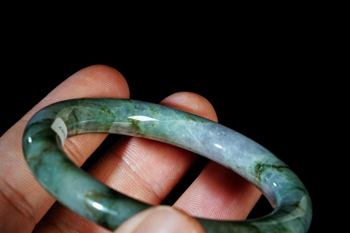 上海都达杂项专场五十八【全场包邮】  天然花青种翡翠（A货）圆条手镯 附鉴定证93-17