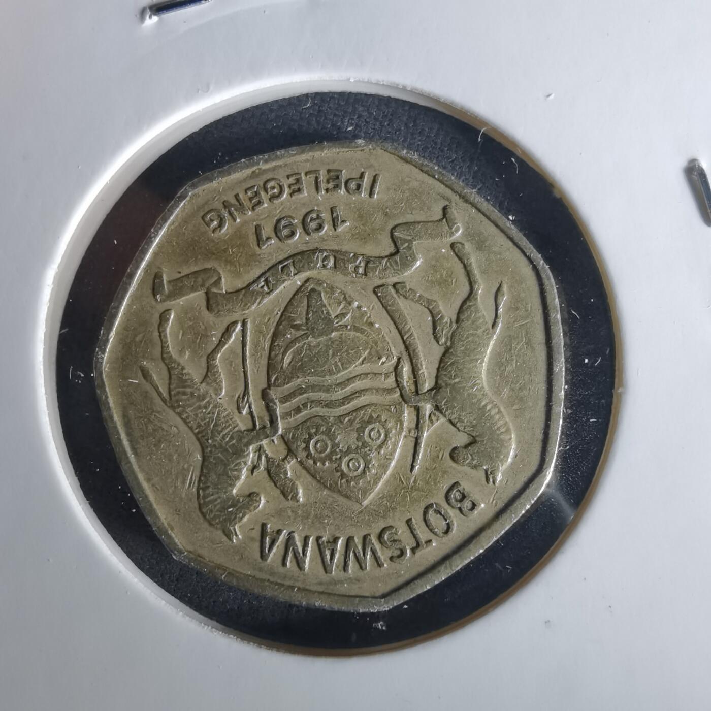 沼泽如烟--第1033场 博茨瓦纳1997年1普拉