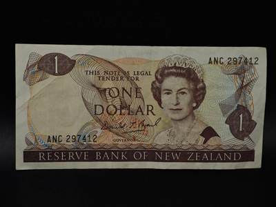  【淘币小摊】限时拍第八百八十四拍   纸币场    每周一统一发货 - 新西兰1元纸币【有折】