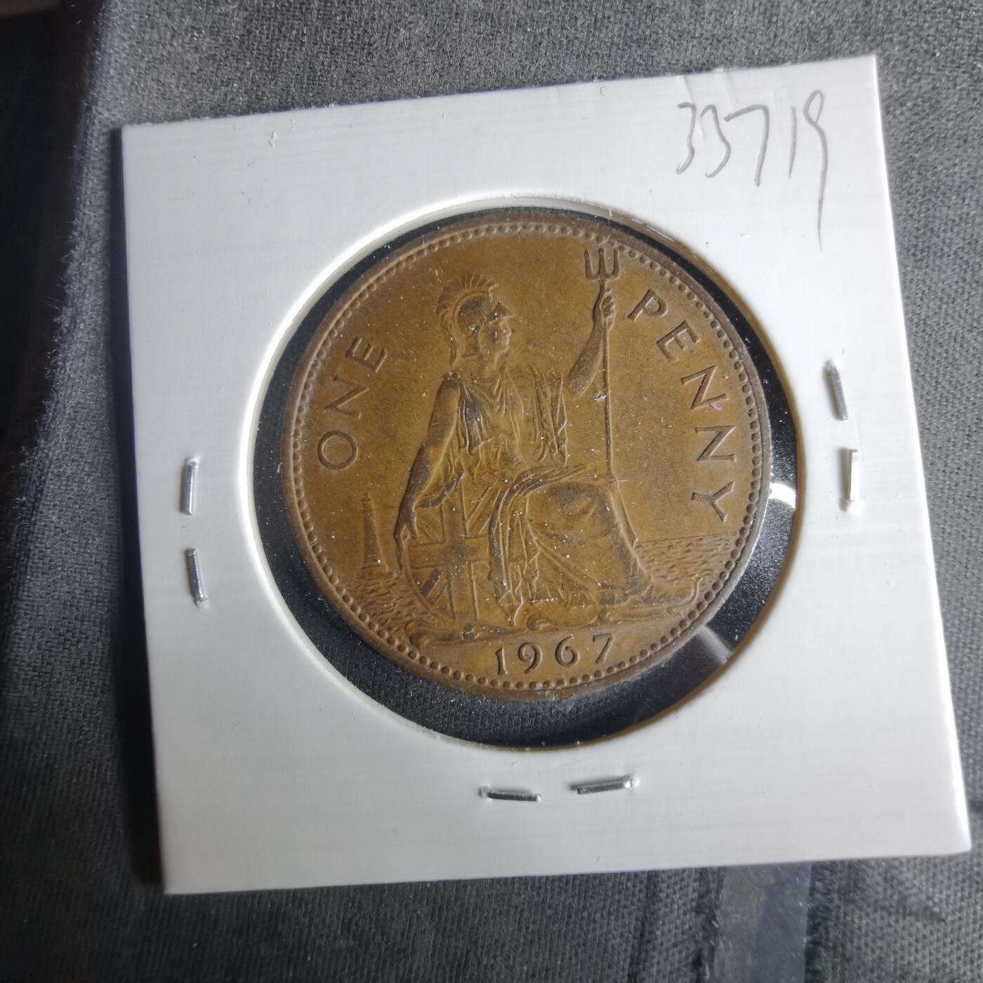 沼泽如烟--第1033场 英国1967年1便士