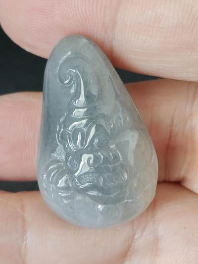 猩哥外币小铺➨【第224场】 - 和田玉挂件，11.5克