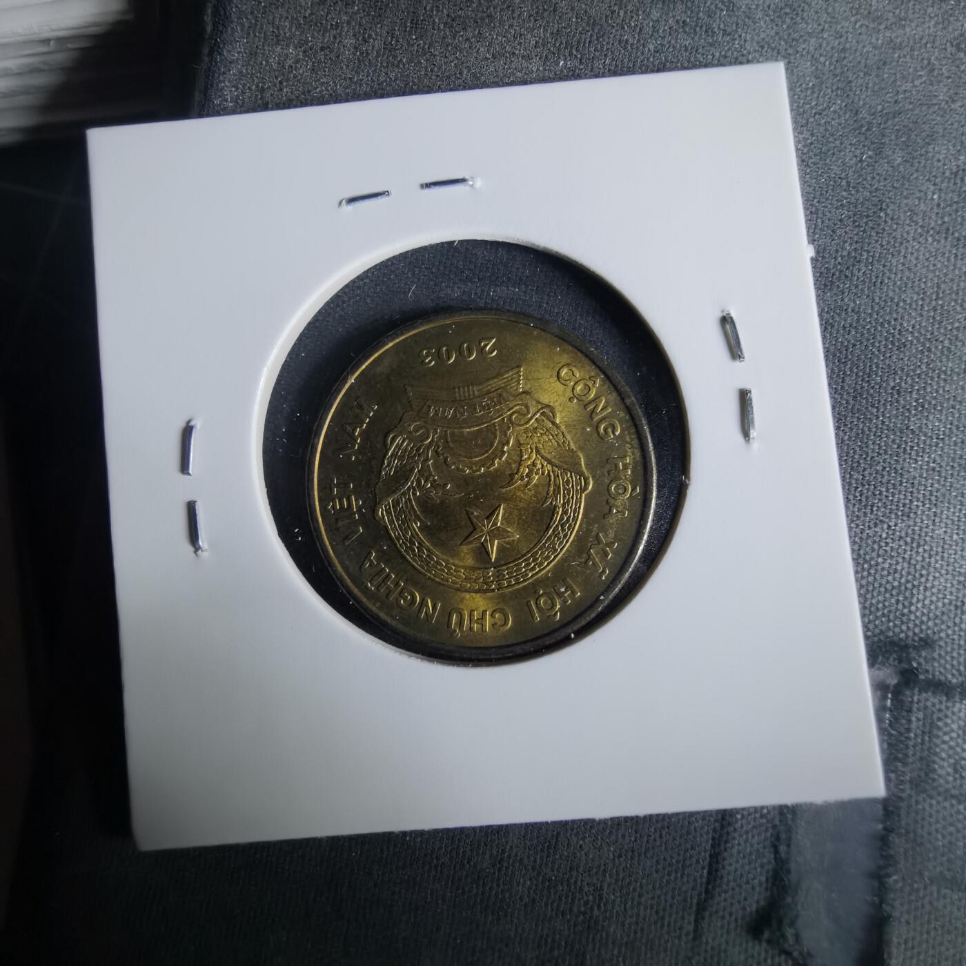 沼泽如烟--第1033场 越南2003年2000盾