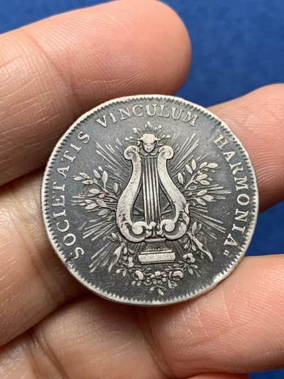 《竞宝斋》第473场 周日，周一 2场连拍 （全场包邮）欢迎送拍 - 法国1787年阿瓦隆爱乐协会JETON，早期音乐协会少见，8.35克，29.1mm