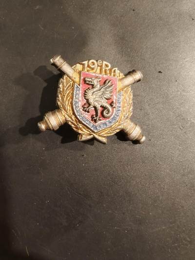 老王徽章第188期 - 法国陆军第19炮兵团证章