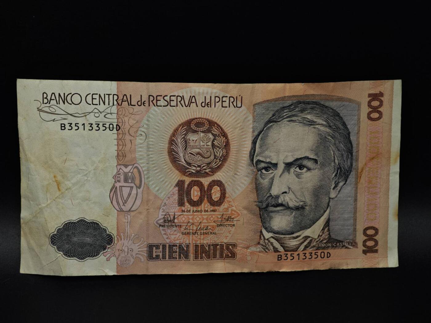  【淘币小摊】限时拍第八百八十四拍   纸币场    每周一统一发货 秘鲁100印蒂纸币【有折】