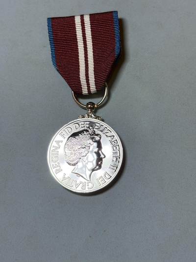 盛世勋华——号角文化勋章邮票专场拍卖第319期 英国2012年伊丽莎白二世登基60周年钻禧纪念奖章 少见带原厂盒