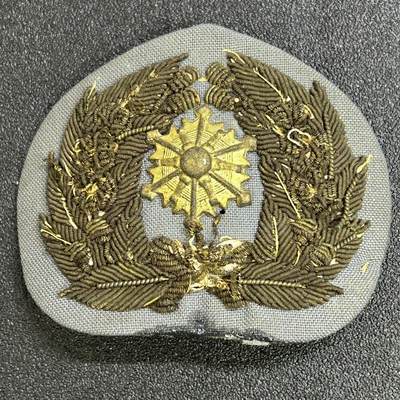 西秦中古拍卖第八十一期  - 不忘历史·抗战收藏 日本消防早期金属刺绣大帽徽
