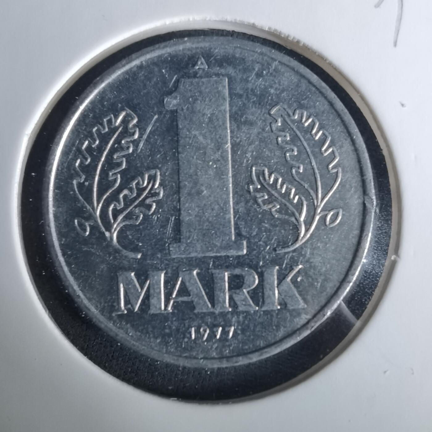 沼泽如烟--第1033场 东德1977年1芬尼