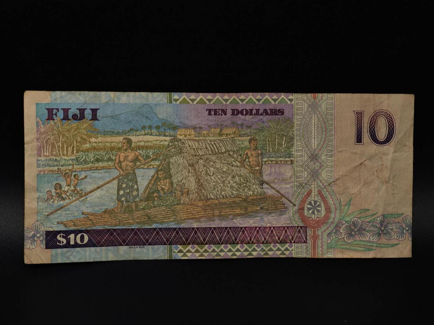  【淘币小摊】限时拍第八百八十四拍   纸币场    每周一统一发货 斐济10元纸币【有折】