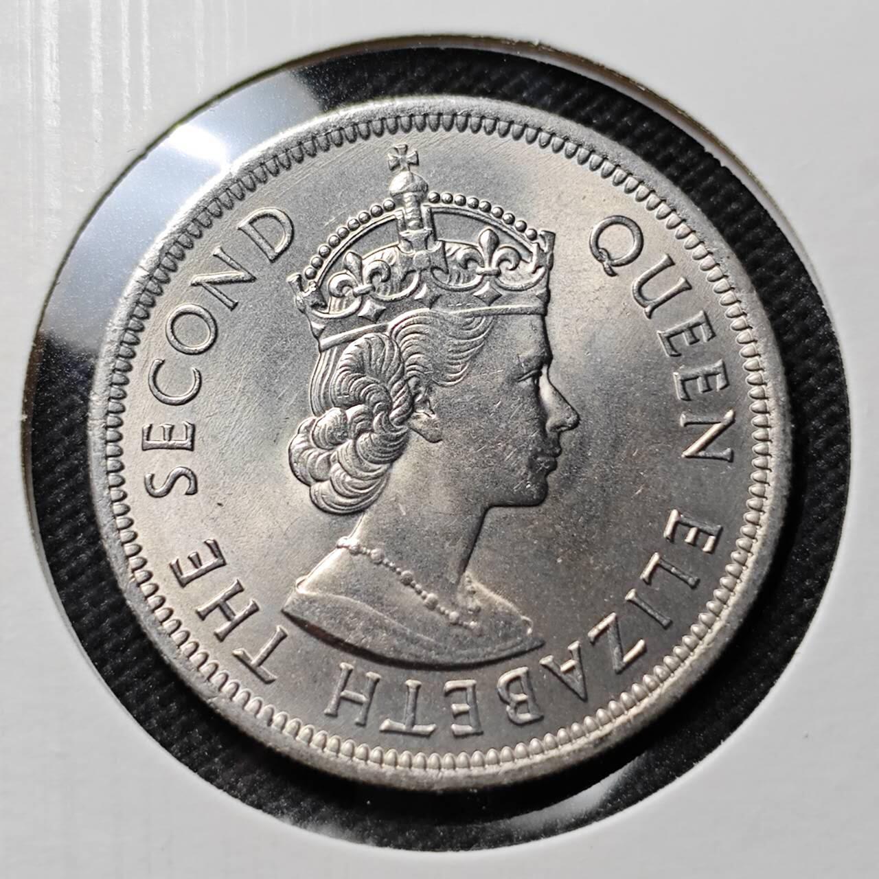 KK钱币收藏小铺   套币专场 2月预留时间 周末发货  1973香港高冠女王大一元 好品