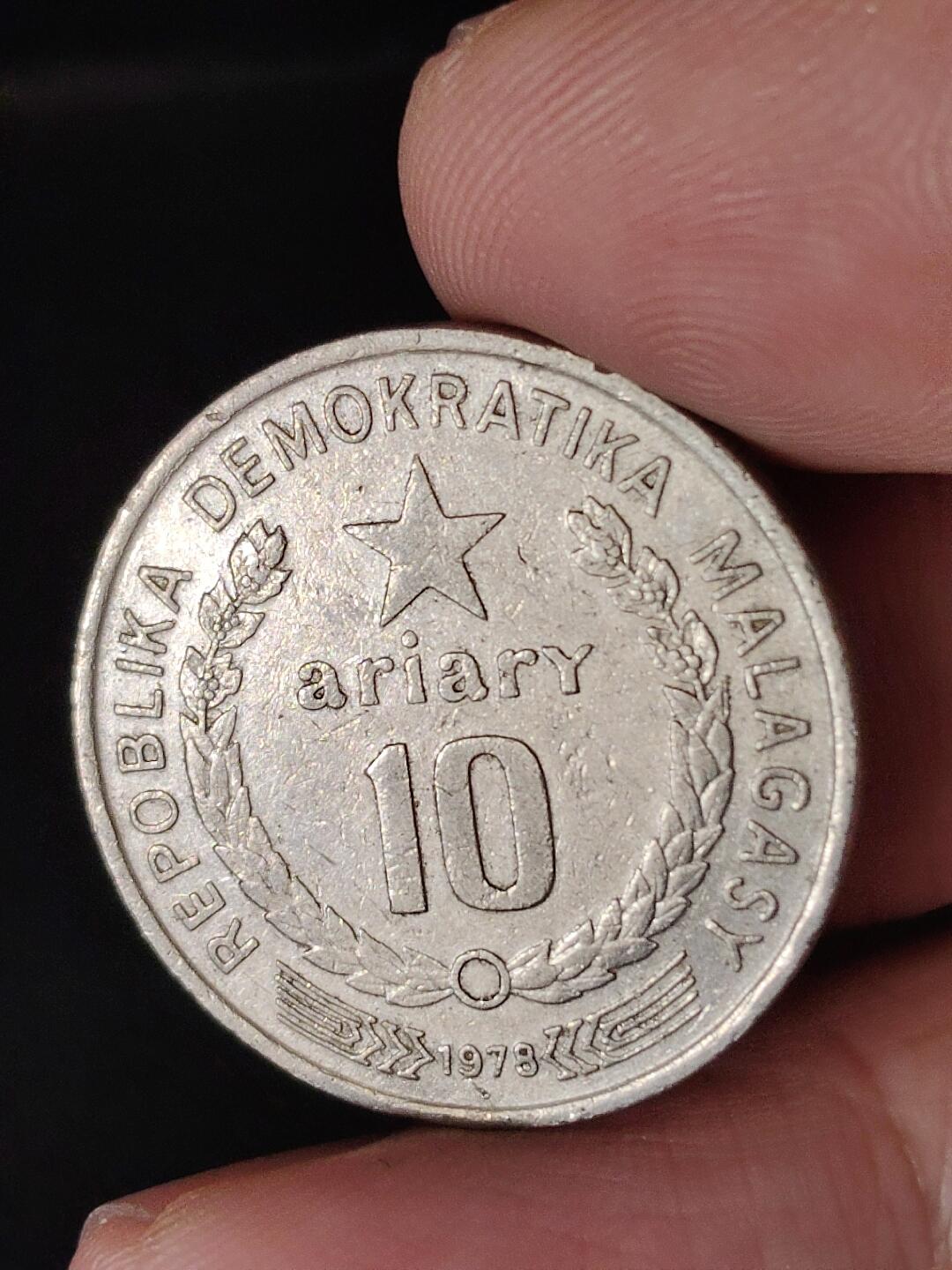 猩哥外币小铺➨【第224场】 10块