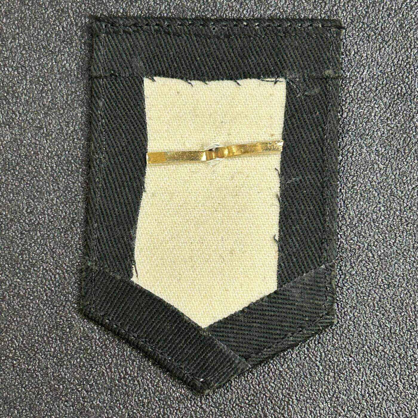 西秦中古拍卖第八十一期  不忘历史·抗战收藏 二战 日本海军臂章