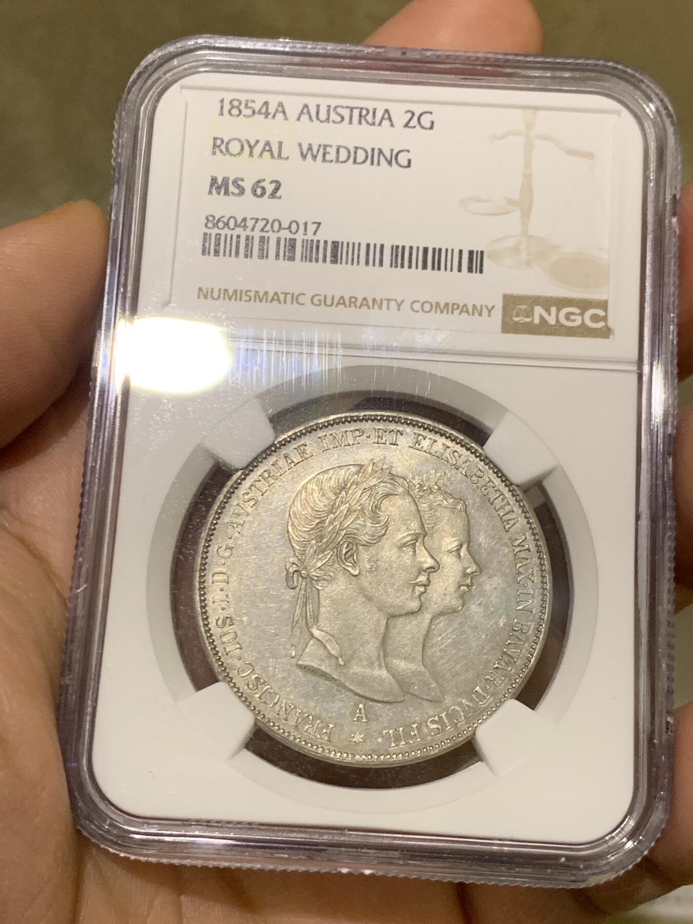 《竞宝斋》第473场 周日，周一 2场连拍 （全场包邮）欢迎送拍 NGC-MS62 奥匈帝国 奥地利 1854年 茜茜公主大婚 2盾大银币 25.9克大银币