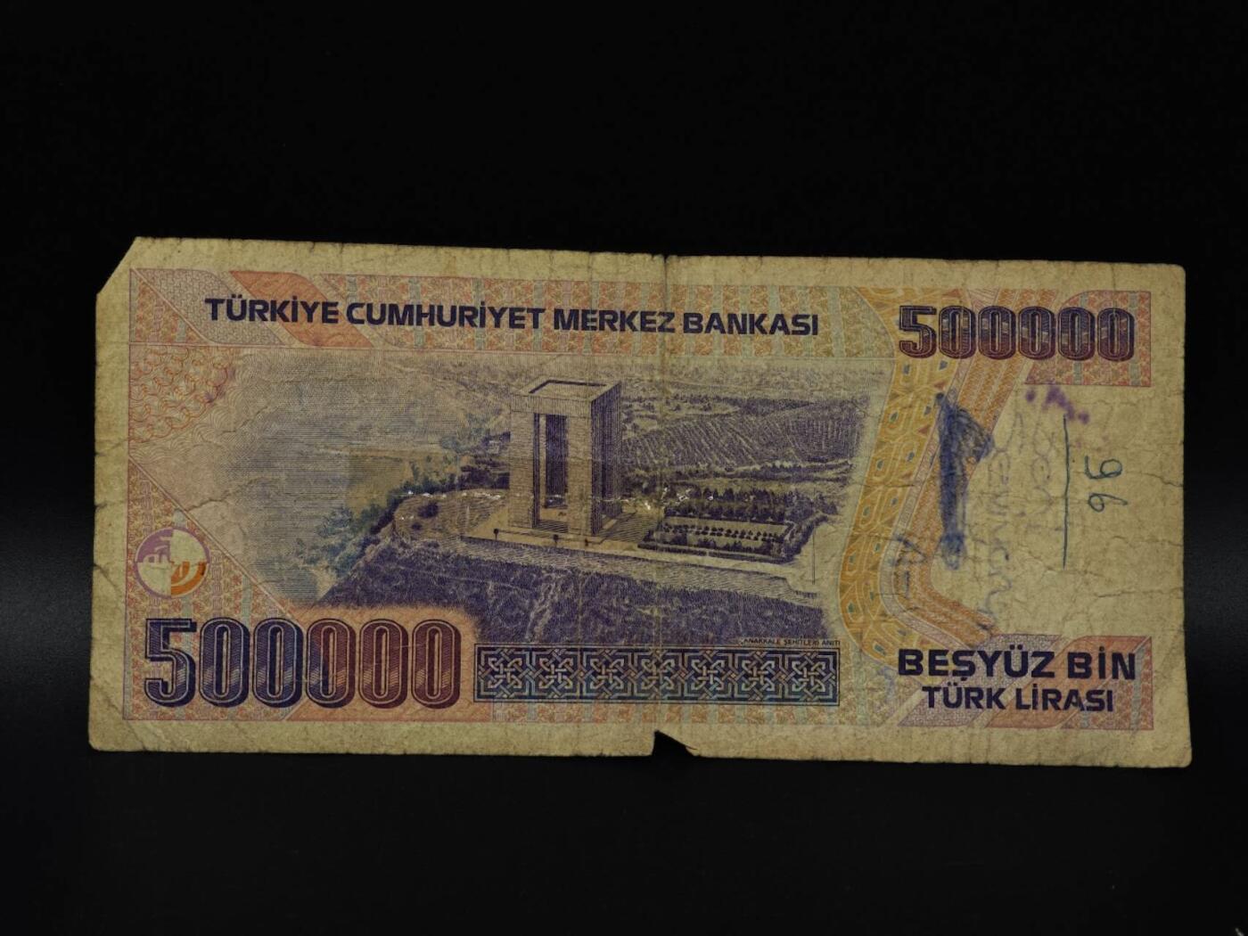  【淘币小摊】限时拍第八百八十四拍   纸币场    每周一统一发货 土耳其500000里拉纸币【有折】