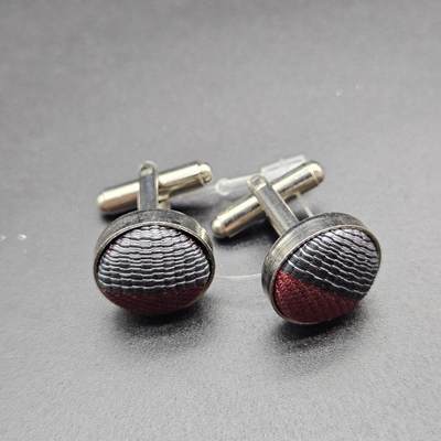 0元起拍勋章 第341期 咸鱼国勋章拍卖专场 3月25日（周三）下午6：00开始 - 中古袖扣一对