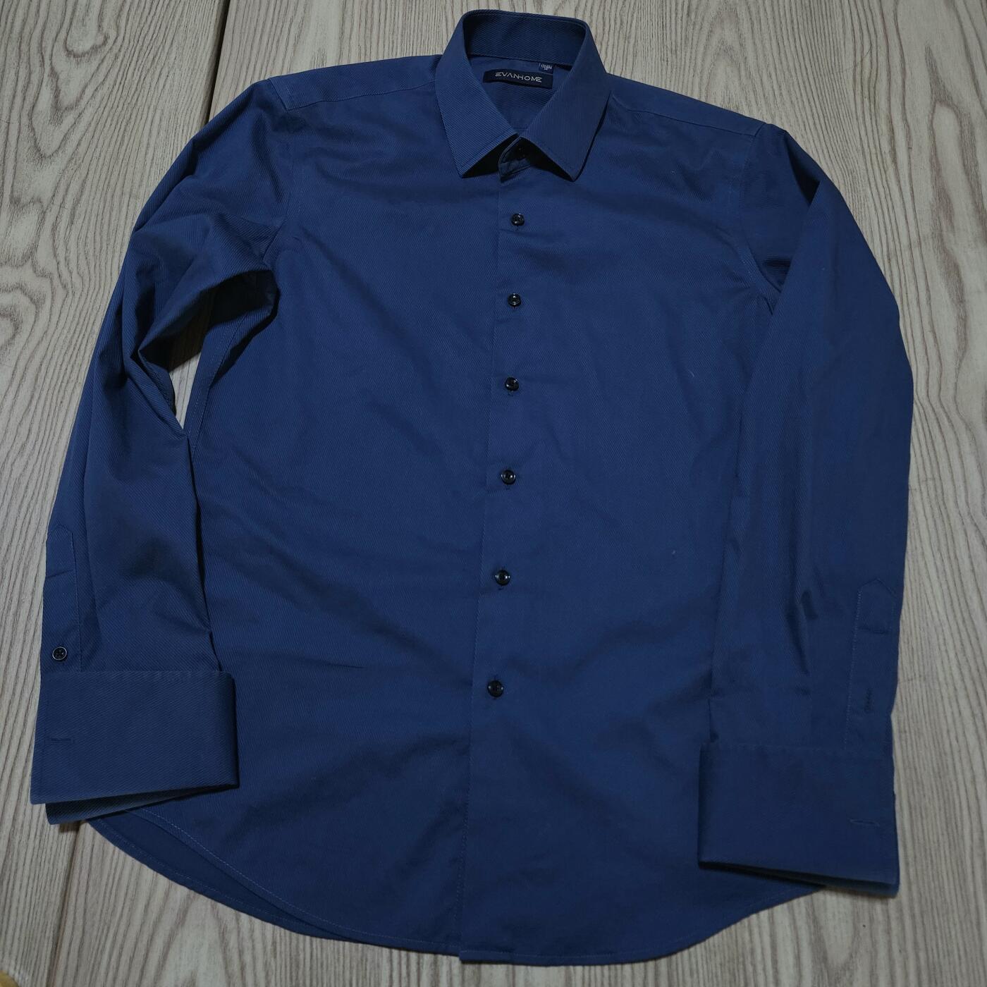 0元起拍勋章 第341期 咸鱼国勋章拍卖专场 3月25日（周三）下午6：00开始 古着法袖衬衣 领围39 肩宽44 胸围99 衣长68 袖长58