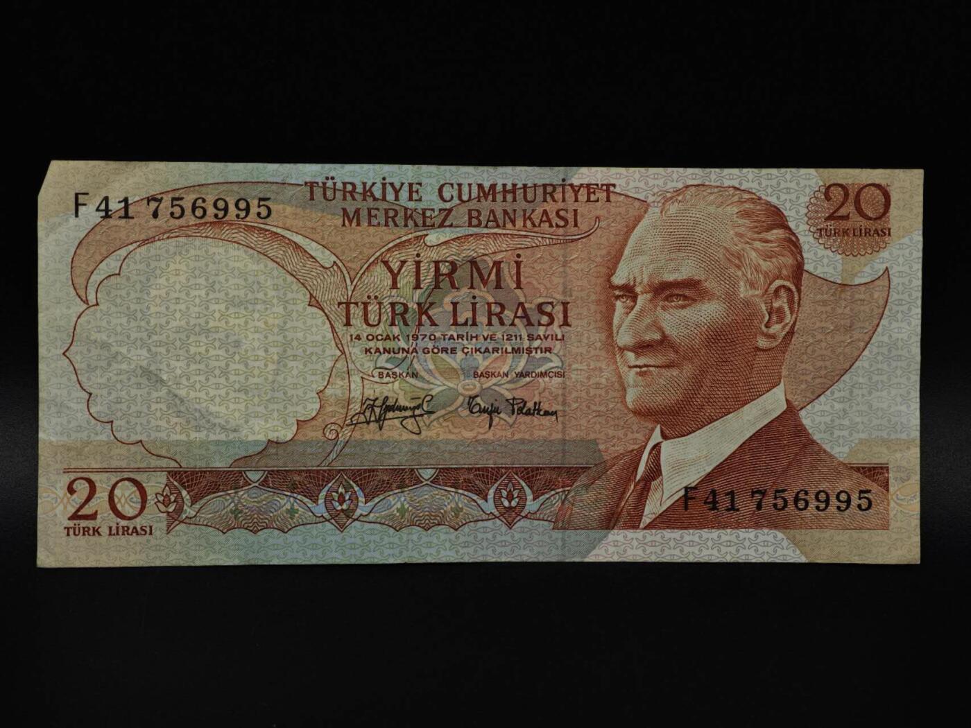  【淘币小摊】限时拍第八百八十四拍   纸币场    每周一统一发货 土耳其20里拉纸币【有折】