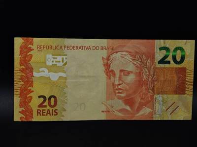  【淘币小摊】限时拍第八百八十四拍   纸币场    每周一统一发货 - 巴西20雷亚尔纸币【有折】