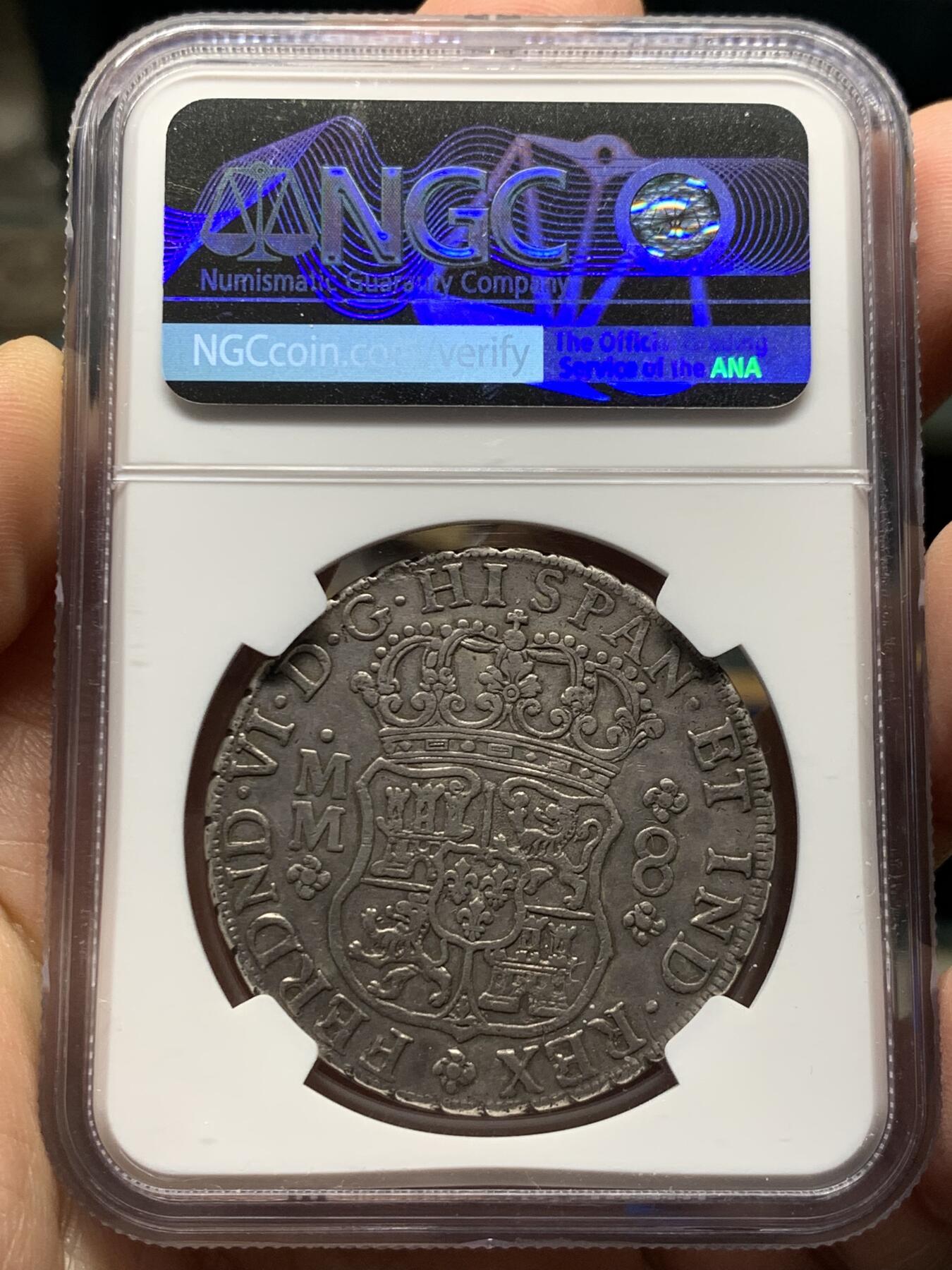 《竞宝斋》第473场 周日，周一 2场连拍 （全场包邮）欢迎送拍 NGC XF45 西属墨西哥 1759年 8里亚尔 地球双柱大银币 细节较美的一枚 浅彩老包浆 温润原光 实物漂亮 出分不易 西属经典必备品种