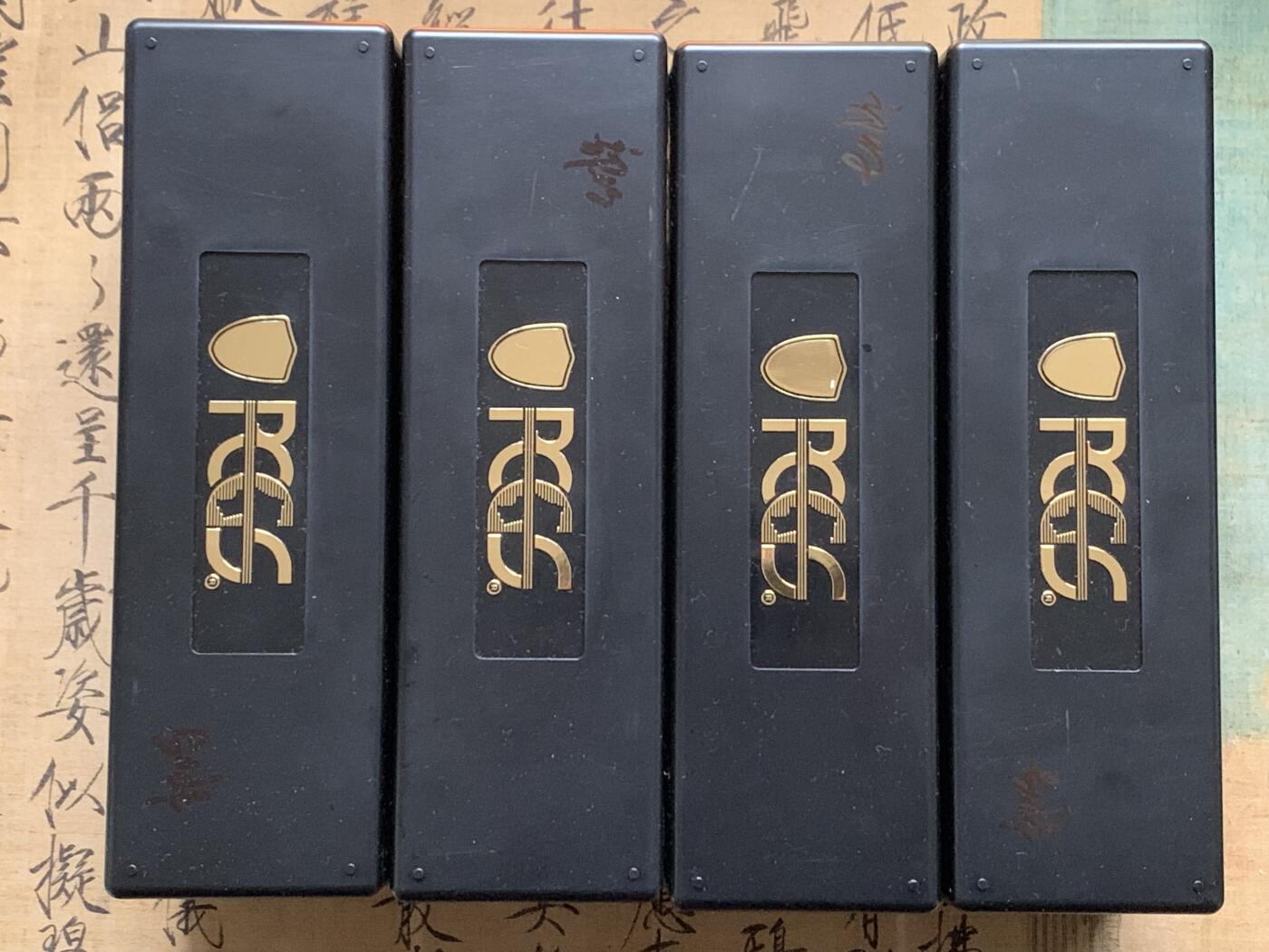 《竞宝斋》第473场 周日，周一 2场连拍 （全场包邮）欢迎送拍 四个一组 PCGS评级币大号正版收纳盒（每个可装20枚PCGS评级币）黑色 细节见图