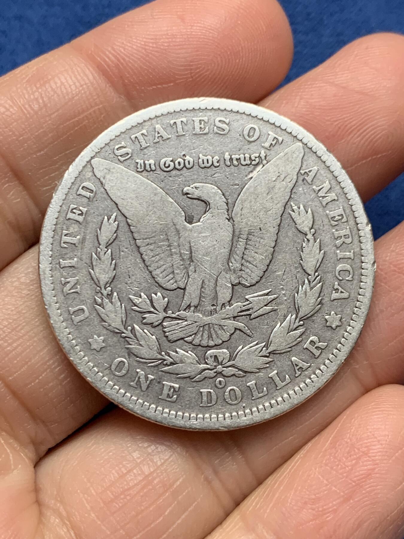 《竞宝斋》第473场 周日，周一 2场连拍 （全场包邮）欢迎送拍 美国1890年摩根1美元银币