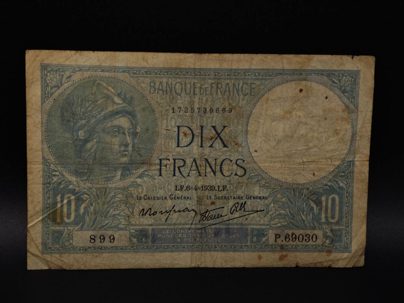  【淘币小摊】限时拍第八百八十四拍   纸币场    每周一统一发货 法国10法郎纸币【有折】