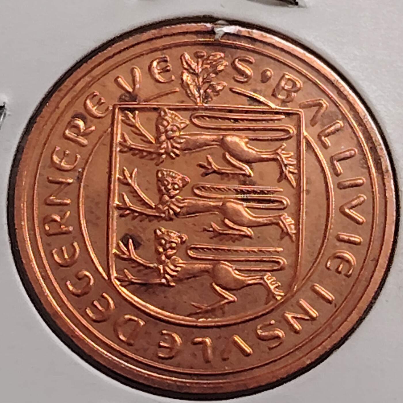 布加迪🐬～世界钱币(上海)🌾第 282 期 /  各国套币和散币 根西岛 1971年 2便士 