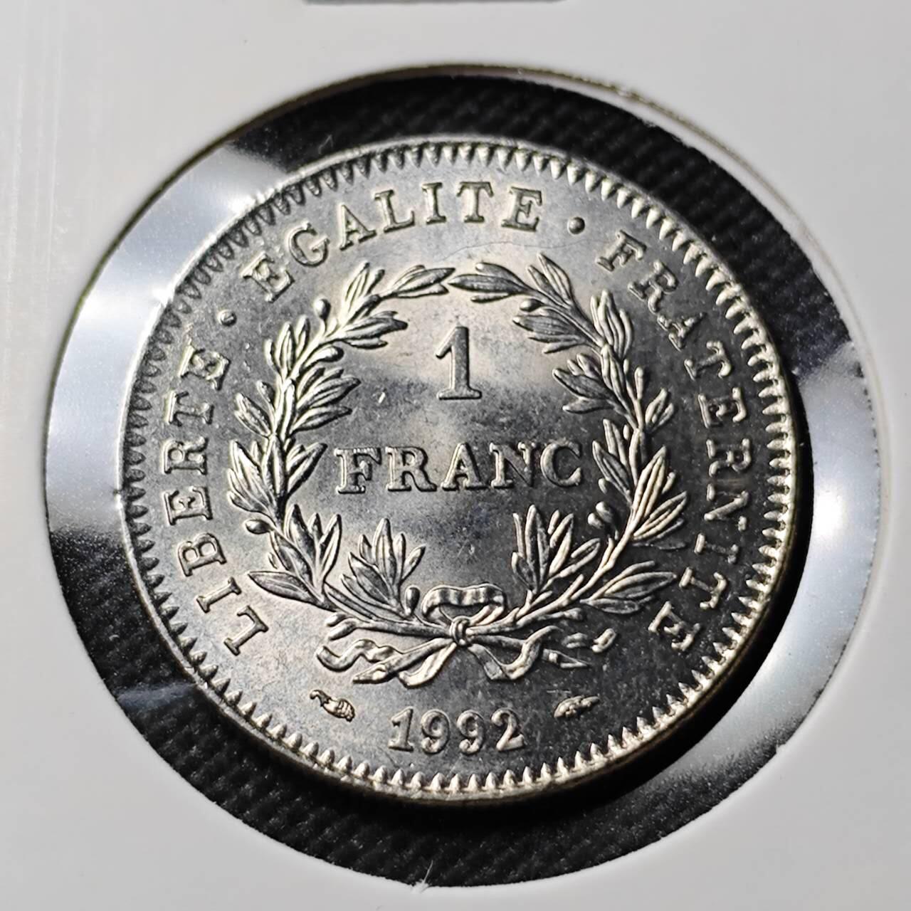 KK钱币收藏小铺   套币专场 2月预留时间 周末发货 法国1法郎 好品 