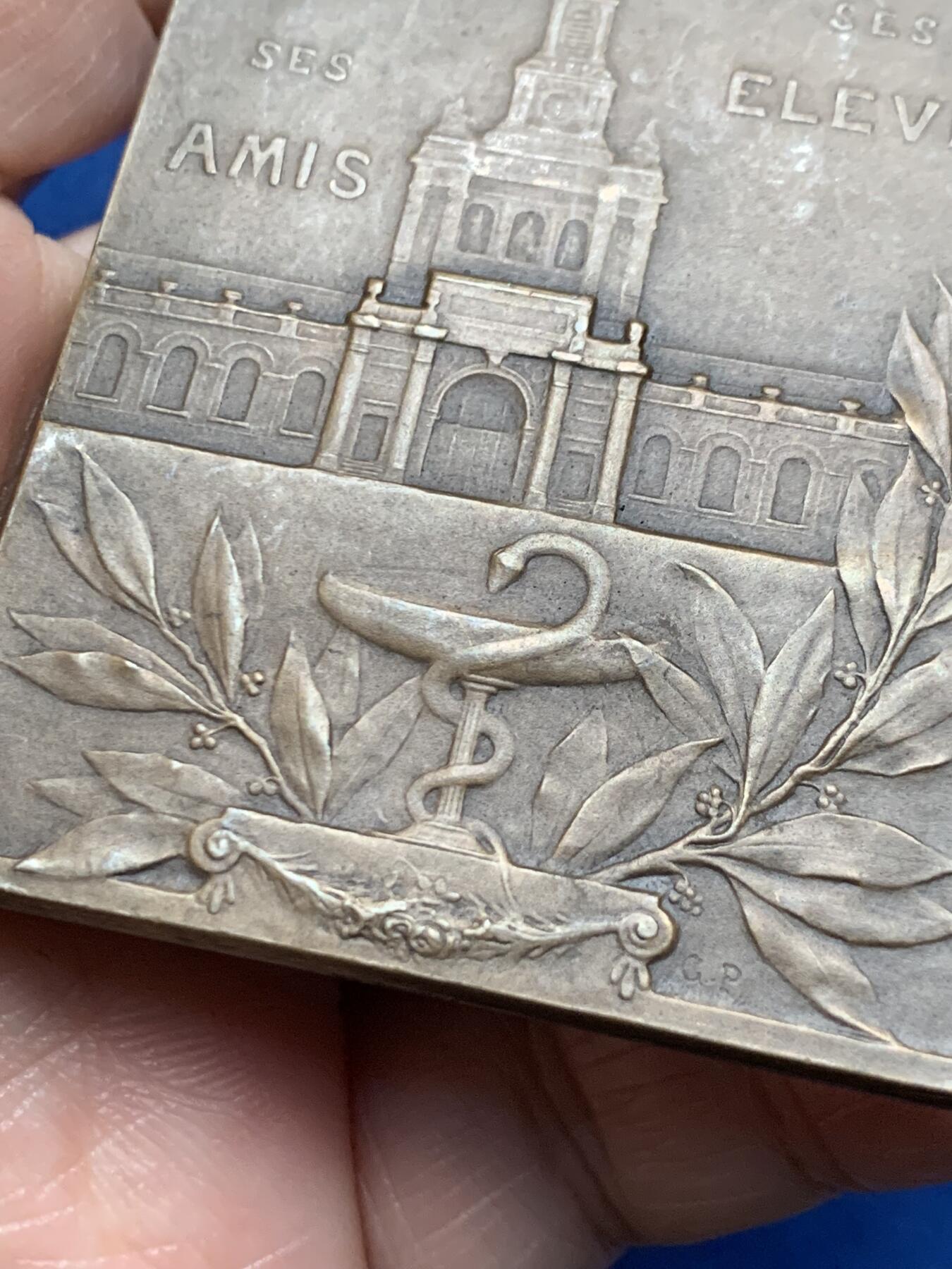 《竞宝斋》第473场 周日，周一 2场连拍 （全场包邮）欢迎送拍 名家G. Prudhomme作医学家让·巴蒂斯特纪念方型铜章 78.2克 60.5*47mm 丰饶角铜标