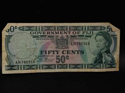  【淘币小摊】限时拍第八百八十四拍   纸币场    每周一统一发货 - 斐济50分纸币【有折】