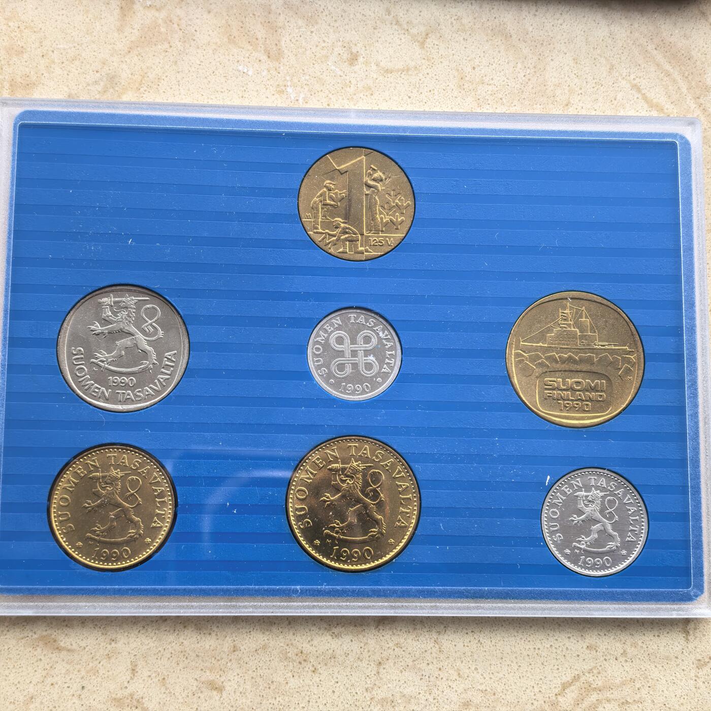 道一币馆币章第一百七十场 原包装带证书 芬兰1990年清年套币6枚+纪念章