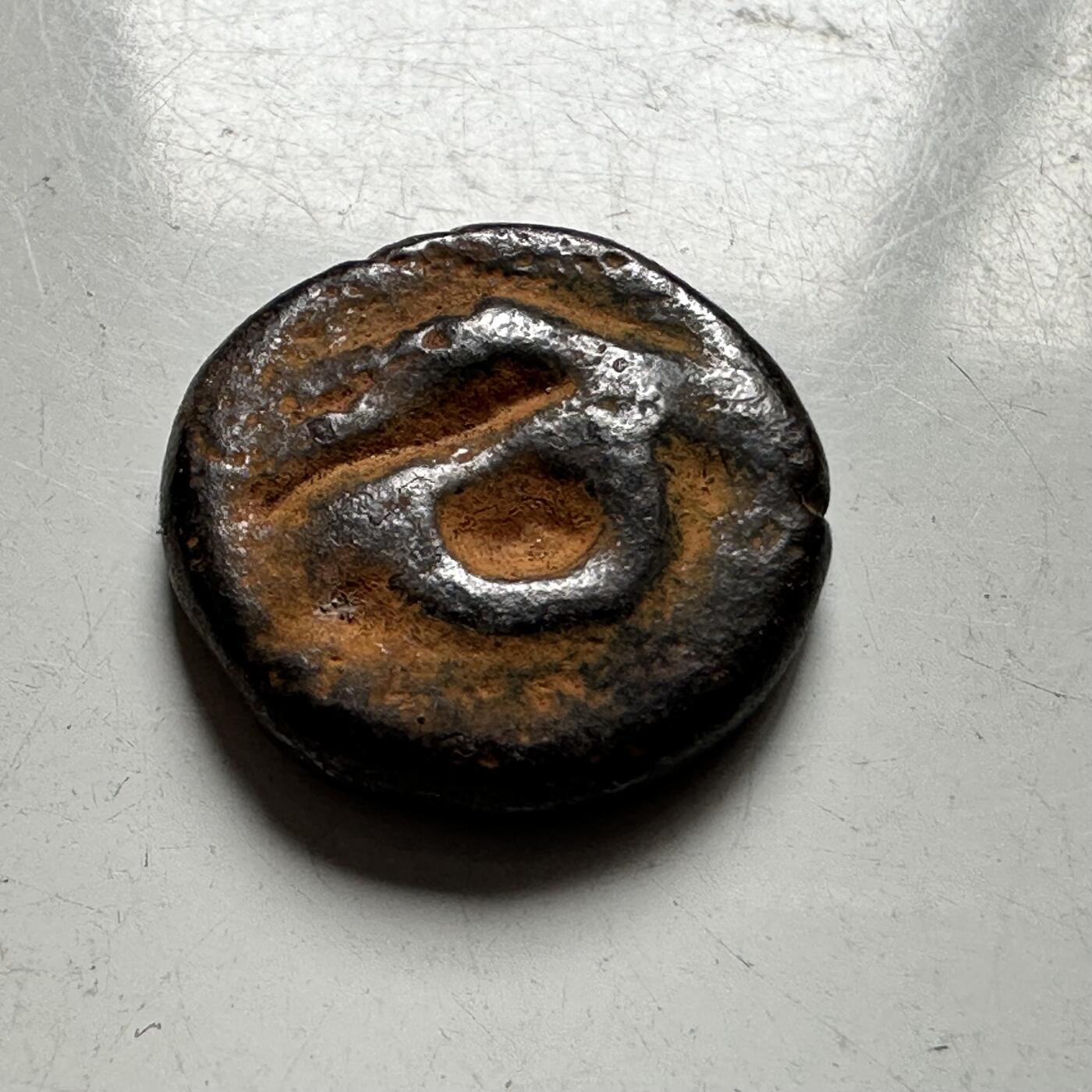 🌹外币初藏🌹🐯2026年第33场   每周二四六晚8️⃣点 接代拍 三佛齐 约公元7-13世纪 三叉戟方点 银币 c