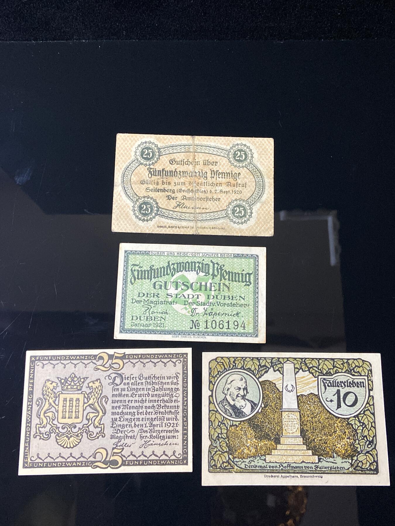 2026年第三十七场(总第二百零六场）德紧纸币特拍场(佣金3%，最低1元) 上1 赛伦贝格（Seilenberg）25芬妮 ;   上2  杜本（Duben）25芬妮 ;   下1 25芬尼 林根（Lingen） 25芬妮（双狮守护纹章）;    下2  法勒斯莱本（Vallersleben）10芬妮 法勒斯莱本纪念碑/名人主题;