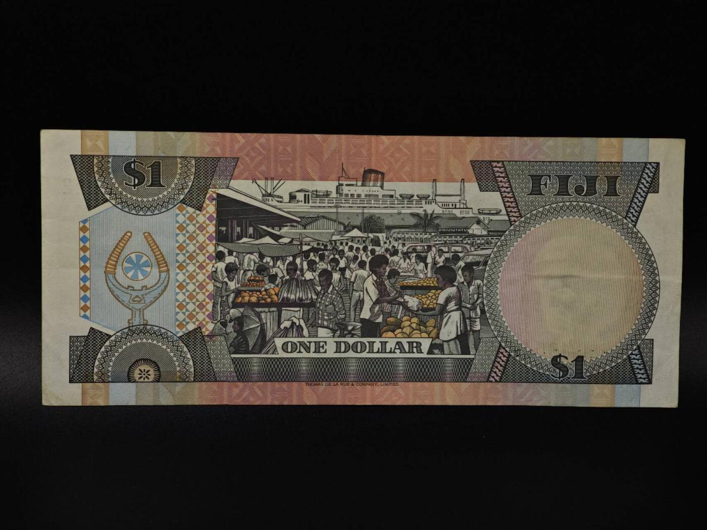  【淘币小摊】限时拍第八百八十四拍   纸币场    每周一统一发货 斐济1元纸币【有折】