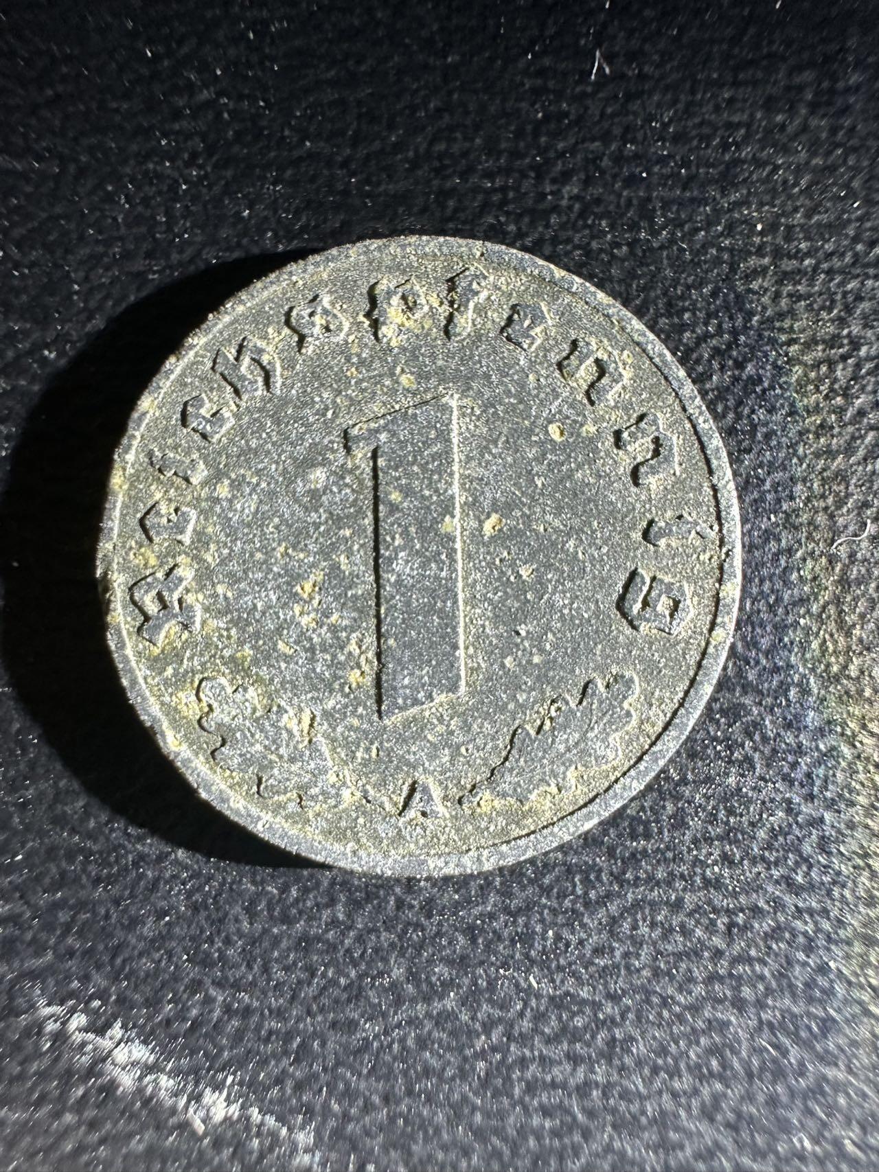 丙午马年三月第四场 。本期更新了大量稀有马剑 德三1941年1芬尼。品相如图。属于二战时期。需要原图请联系本店。（不设起拍放漏）