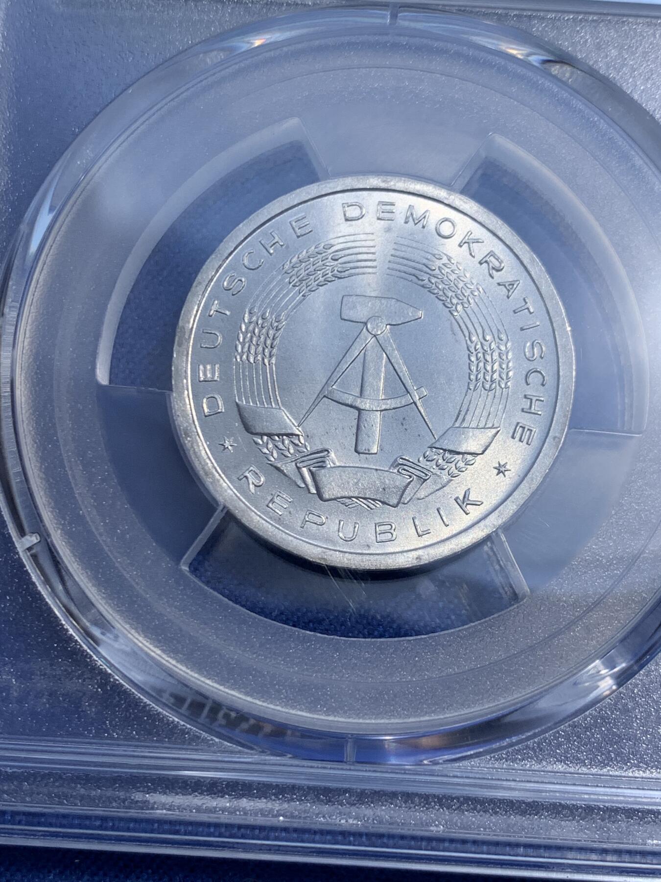 《竞宝斋》第474场 周日，周一 2场连拍 （全场包邮）欢迎送拍 PCGS MS66 东德1956年1马克 冠军分