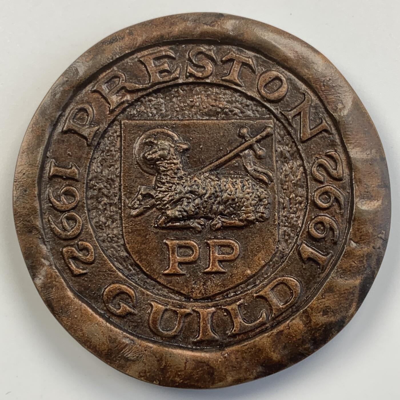 掌中浮雕-藏着的欧洲第056场 1992年普雷斯顿大铜章，65mm，131g