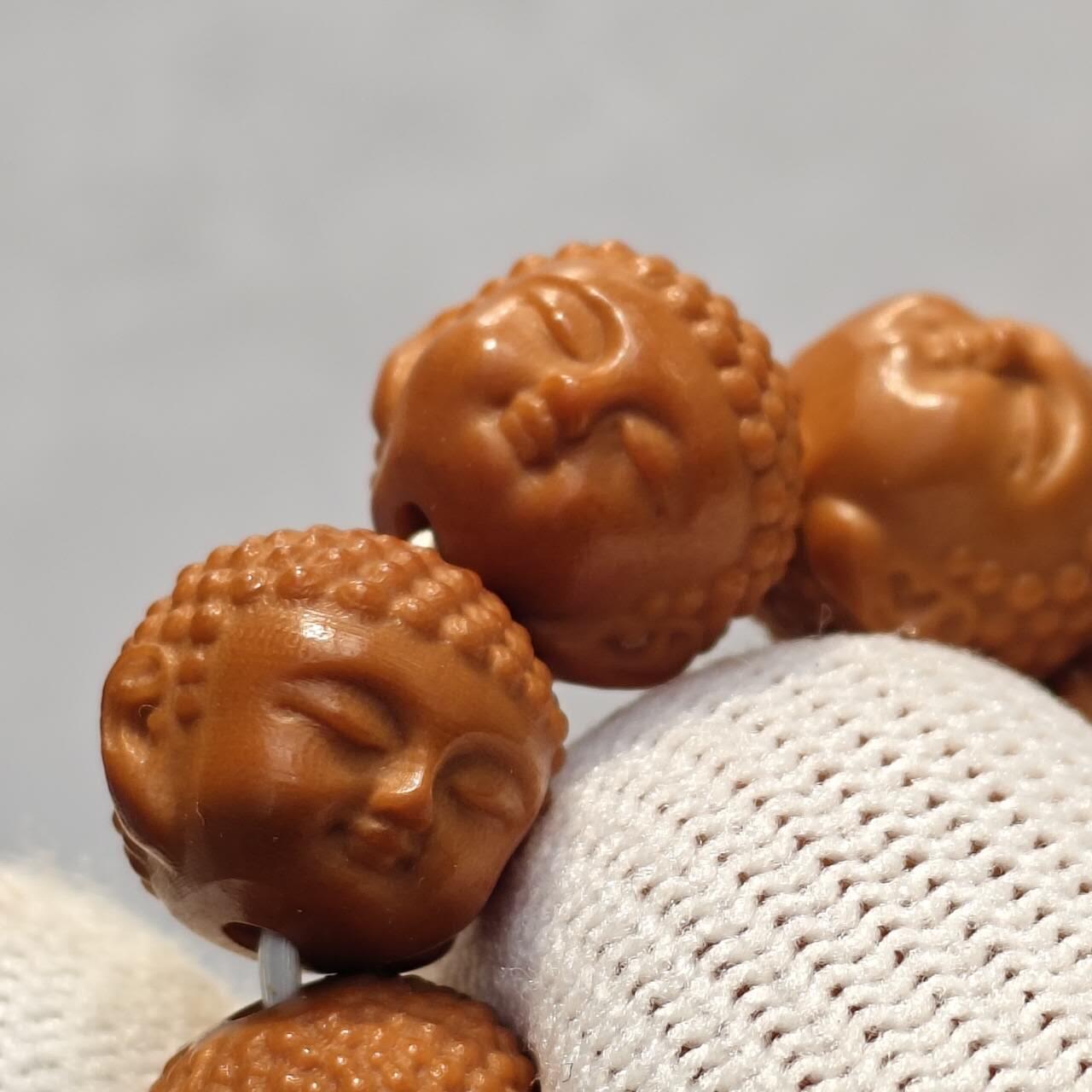 精雕猴头宝宝佛 精雕猴头宝宝佛