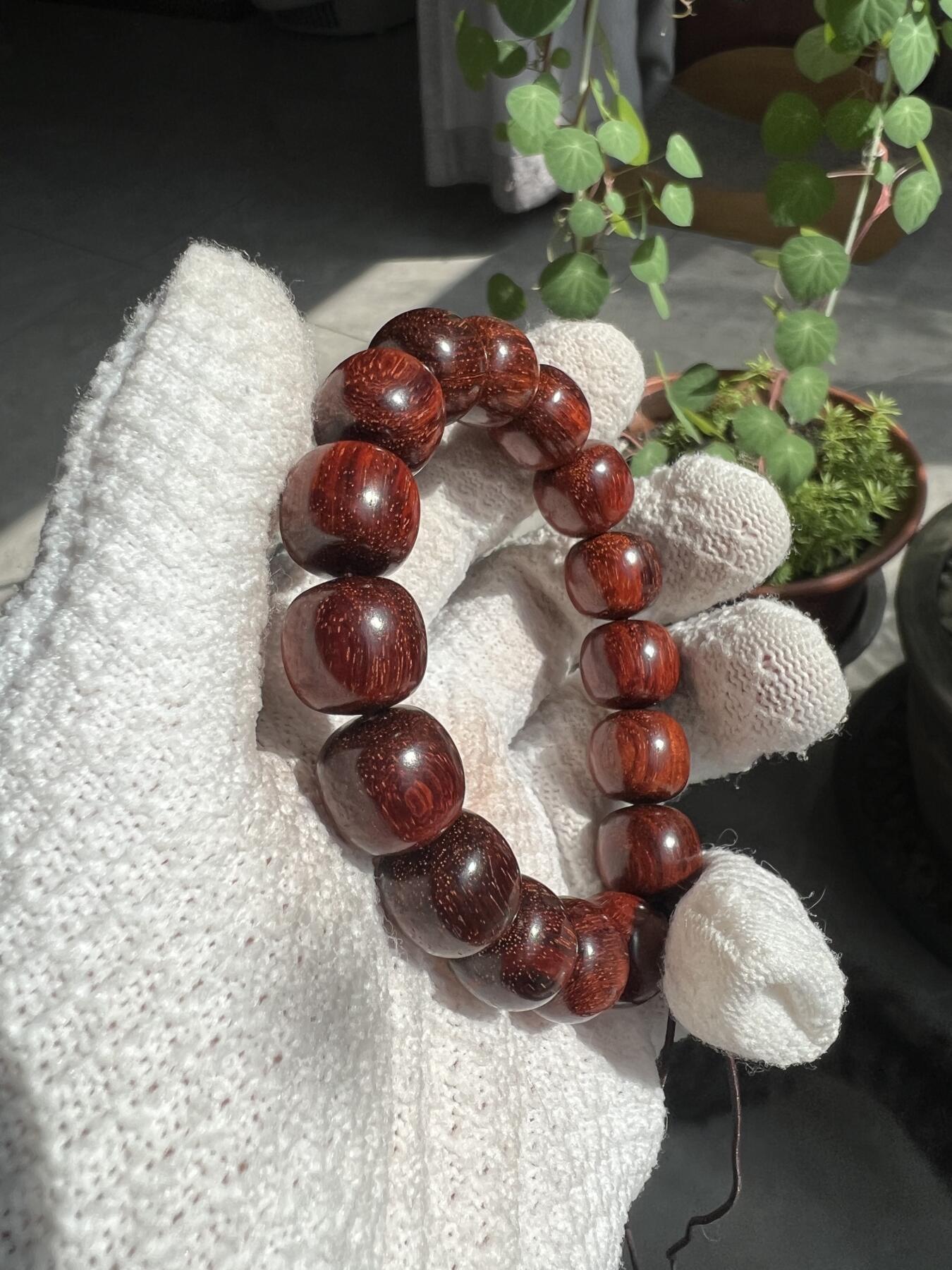 零元拍：小叶紫檀 13/14手串，妥妥的高油高密满金星，檀香宜人