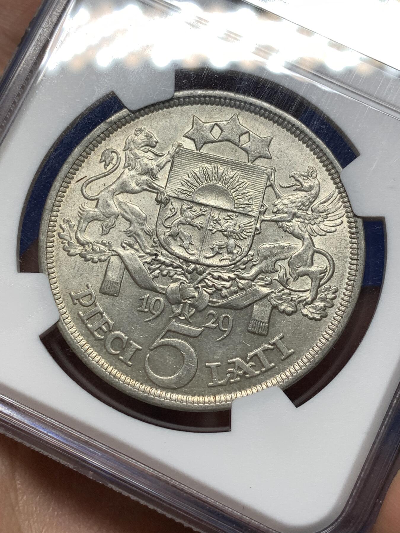 《竞宝斋》第474场 周日，周一 2场连拍 （全场包邮）欢迎送拍 NGC MS62 拉脱维亚1929年5拉特银币，该国经典通货银币，状态稳健，藏家优选品种