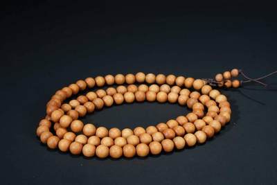 上海都达杂项专场五十八【全场包邮】  - 印度老山檀香0.8多圈圆珠手串 附鉴定证书 93-283