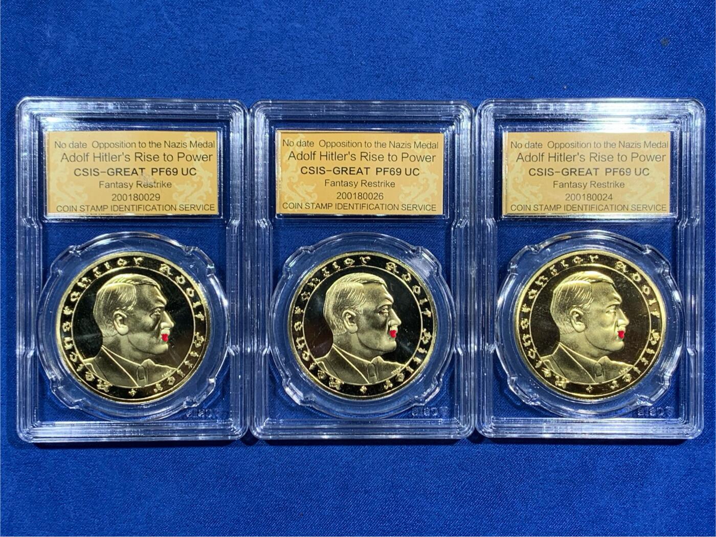 《竞宝斋》第474场 周日，周一 2场连拍 （全场包邮）欢迎送拍 三枚一组 CSIS PF69UC 小胡子右像 后铸镀金纪念章 原型为德三名品C47 1933年德国社会主义工人党党魁大事记纪念章