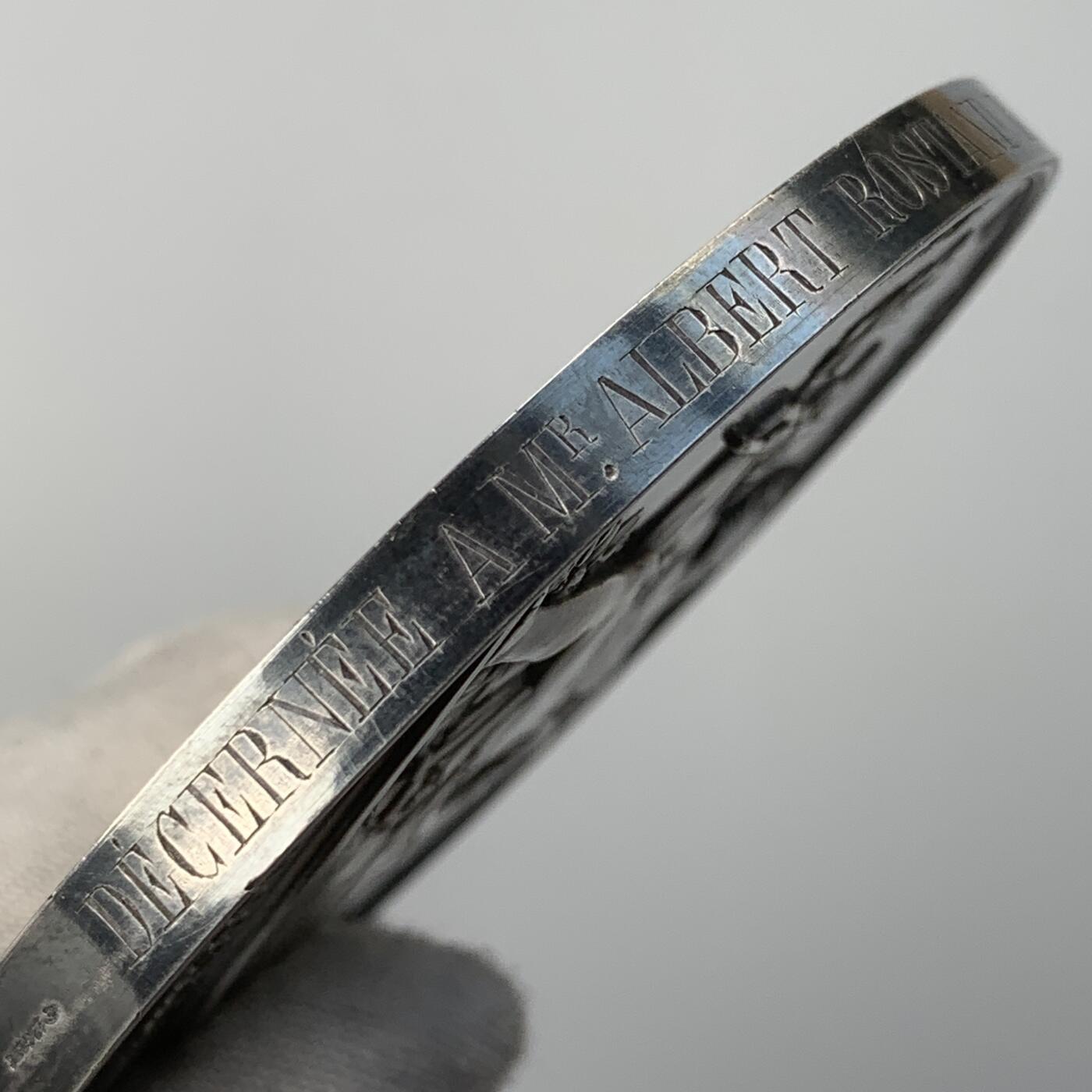 掌中浮雕-藏着的欧洲第056场 1863年法国马赛商会大银章，74mm，225.5g，原盒变形有破损